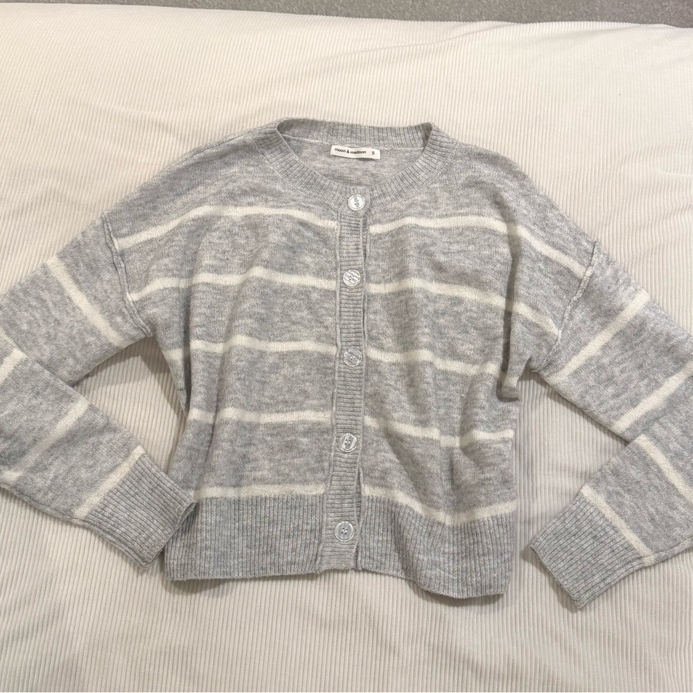 Sweater top